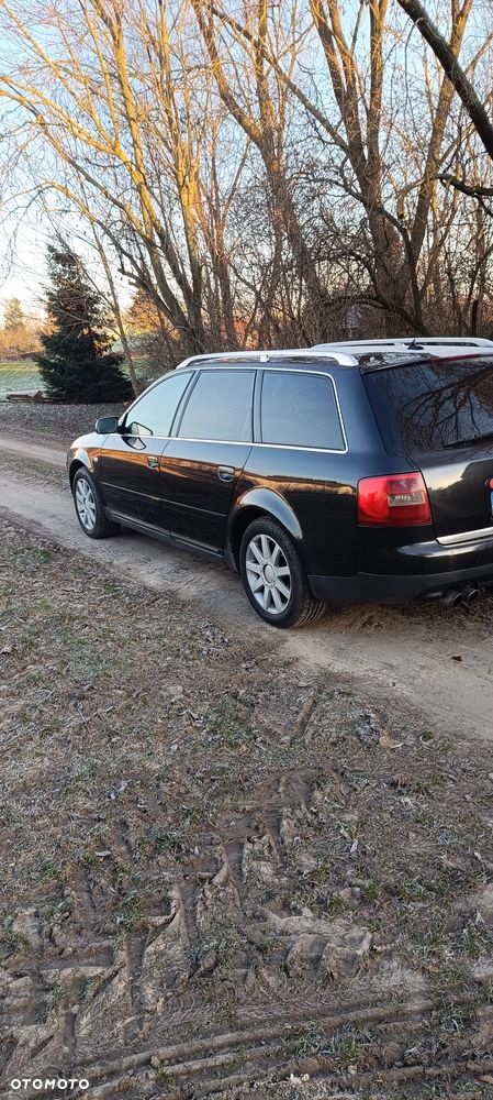 Audi A6 Avant 2.4 - 3