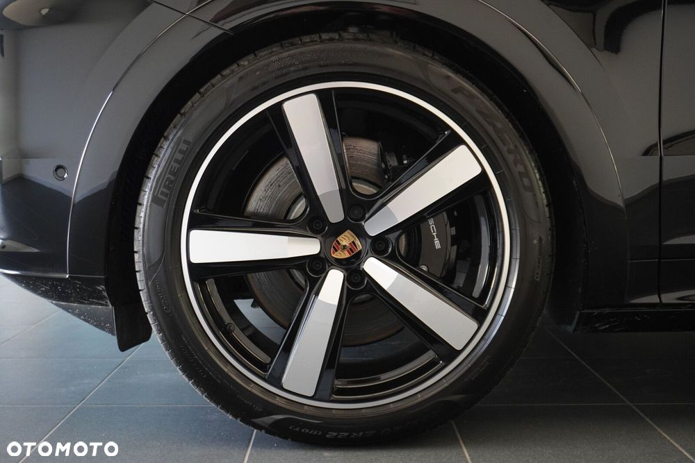 Porsche Cayenne - 9