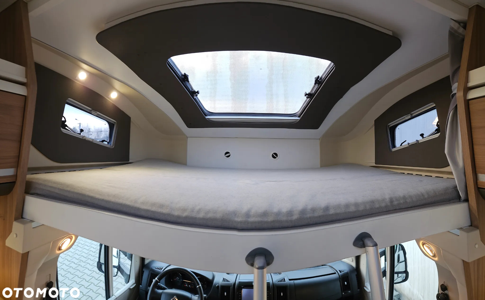 Adria CORAL XL 670 DK - 12