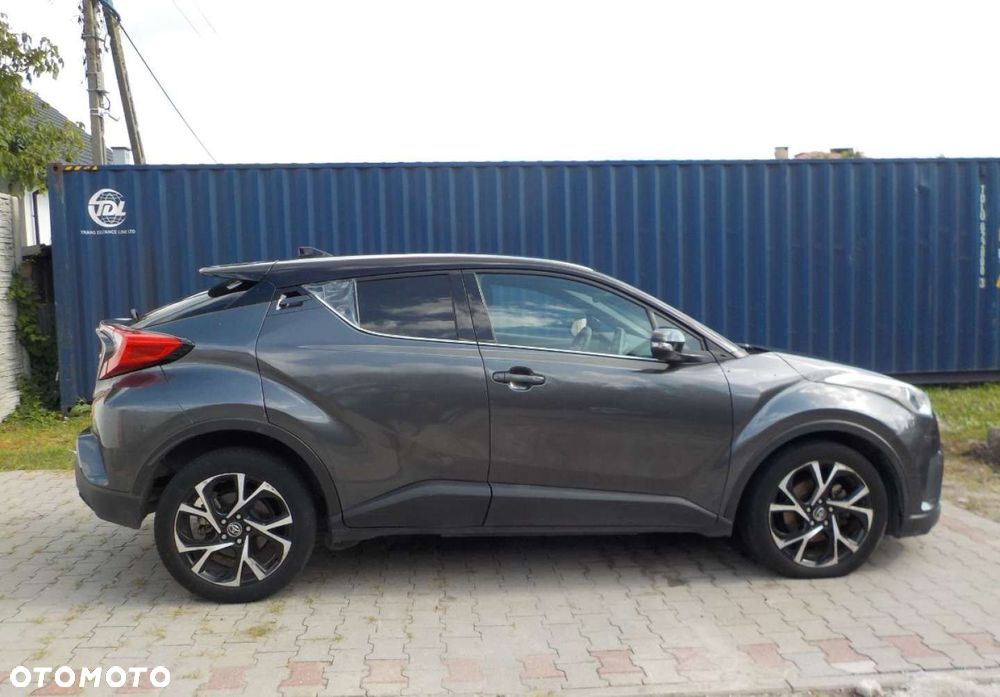 Toyota C-HR - 9
