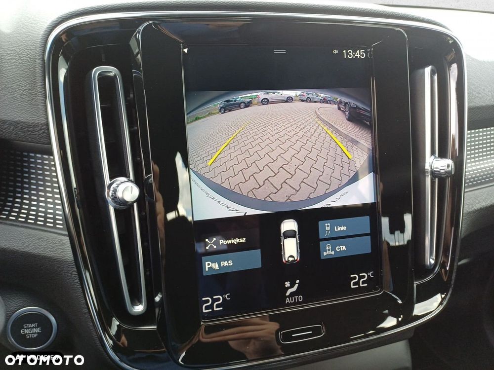 Volvo XC 40 - 24