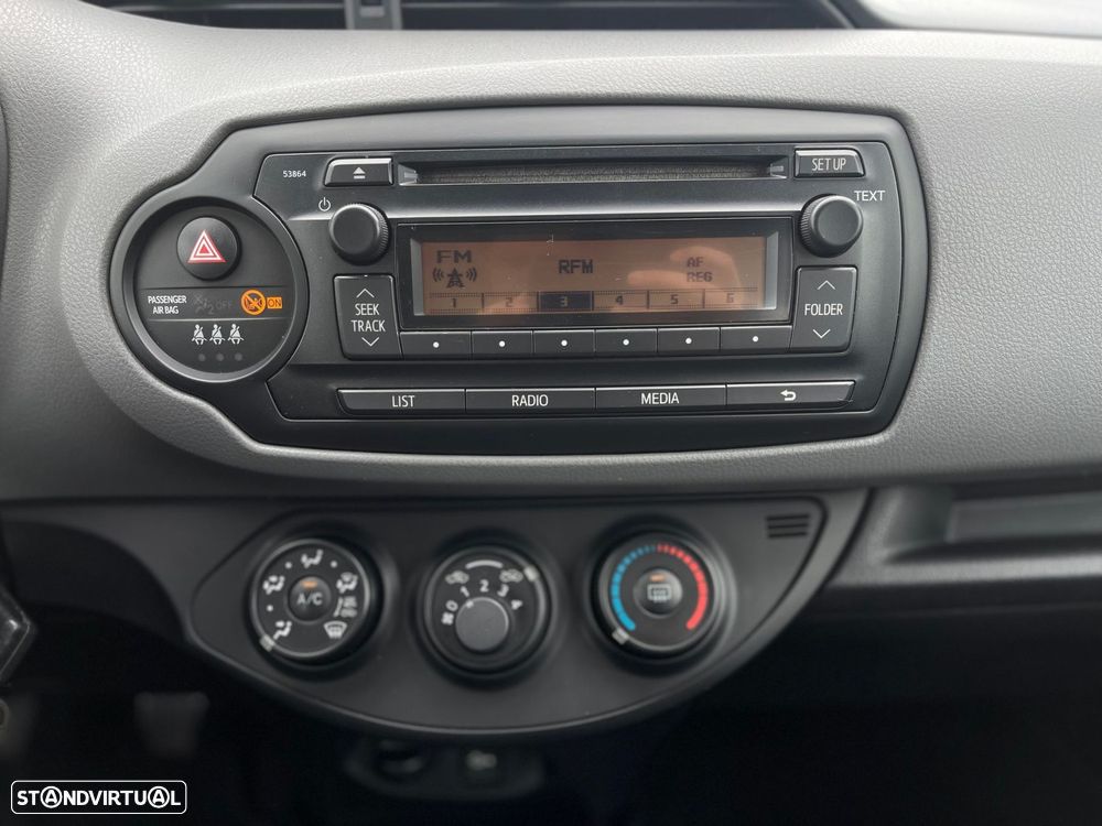 Toyota Yaris 1.4 D-4D ACtive+AC - 18