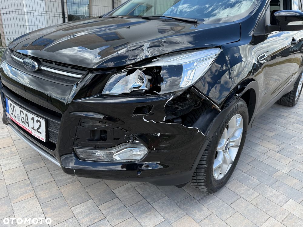Ford Kuga 1.5 EcoBoost 2x4 Titanium - 13