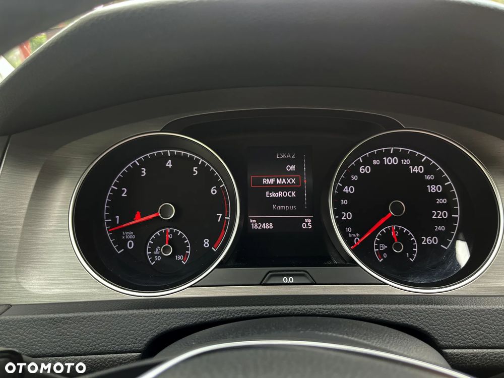 Volkswagen Golf 1.2 TSI Highline - 24
