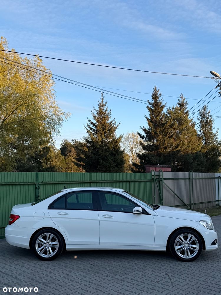Mercedes-Benz Klasa C 220 (BlueTEC) d BlueEffICIENCY Edition 7G-TRONIC - 7