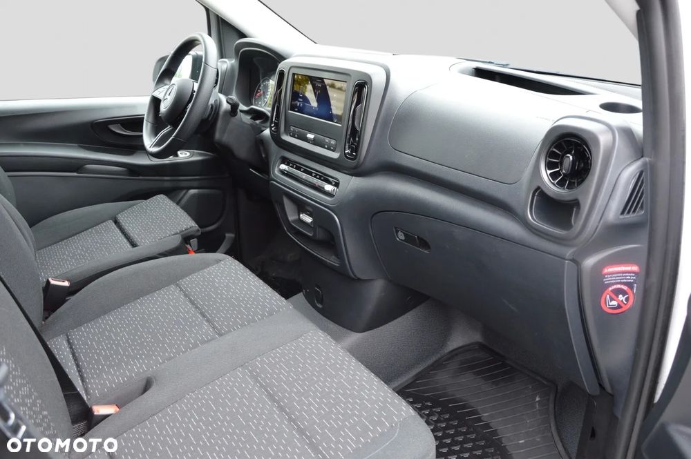 Mercedes-Benz Vito - 23