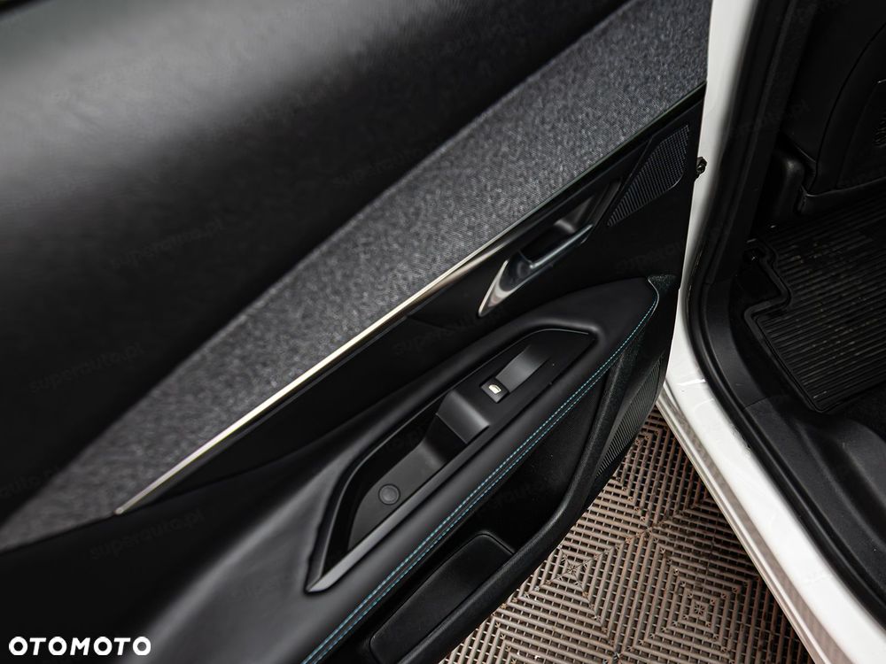 Peugeot 3008 1.6 THP Crossway S&S EAT6 - 26