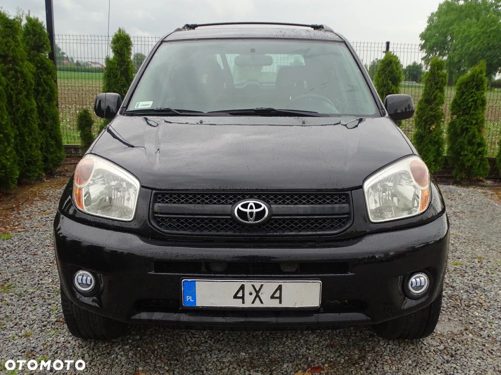 Toyota RAV4 - 16
