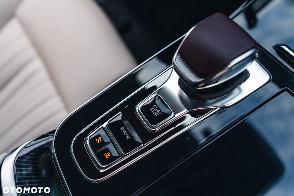 Hongqi H9 2.0T Deluxe - 26