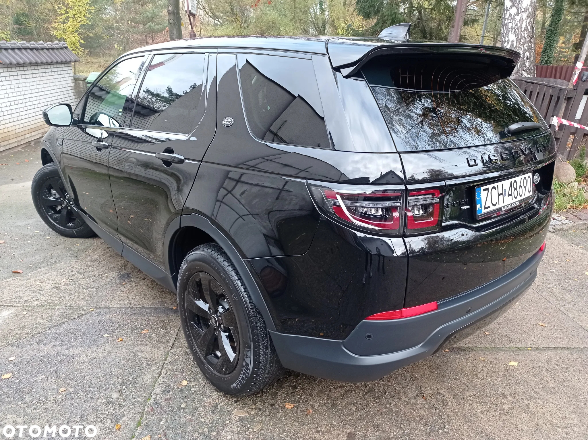 Land Rover Discovery Sport - 18
