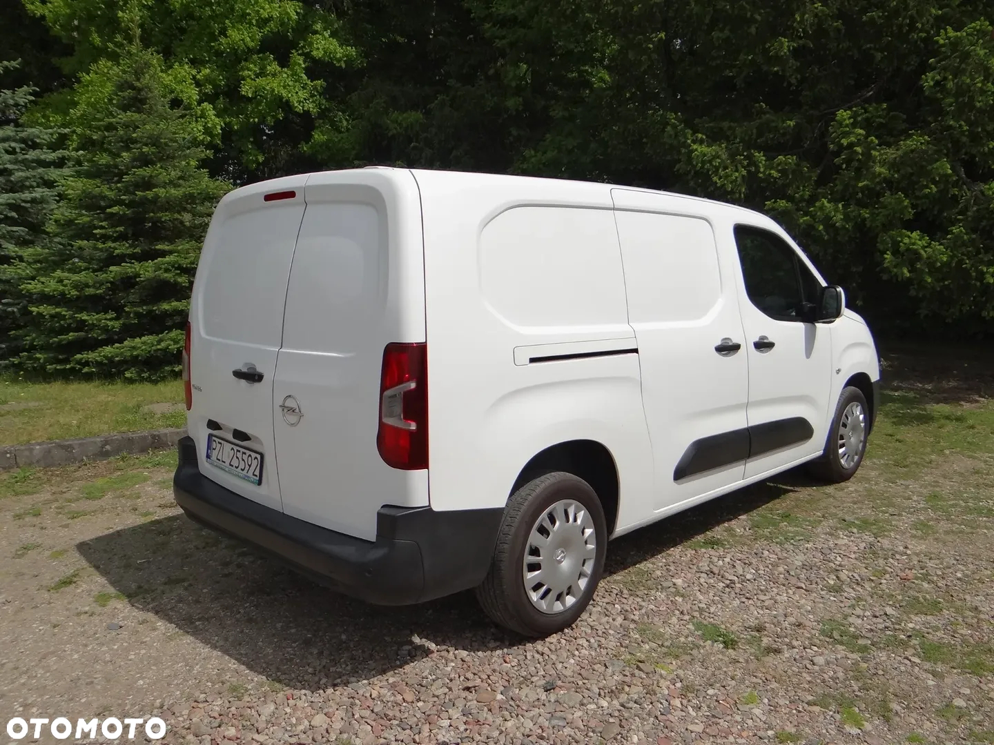 Opel COMBO - 18