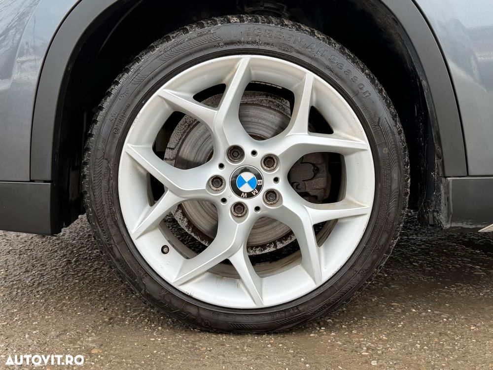 BMW X1 sDrive20d xLine - 30