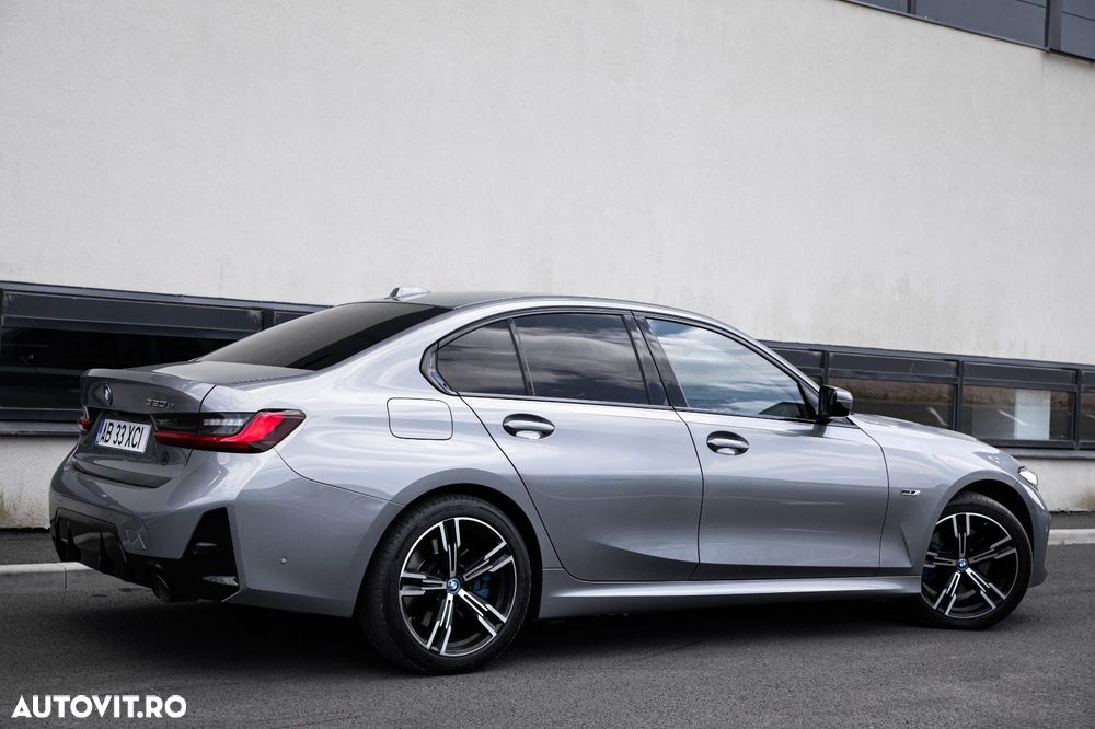 BMW 3 Series 2022 — imagine 4