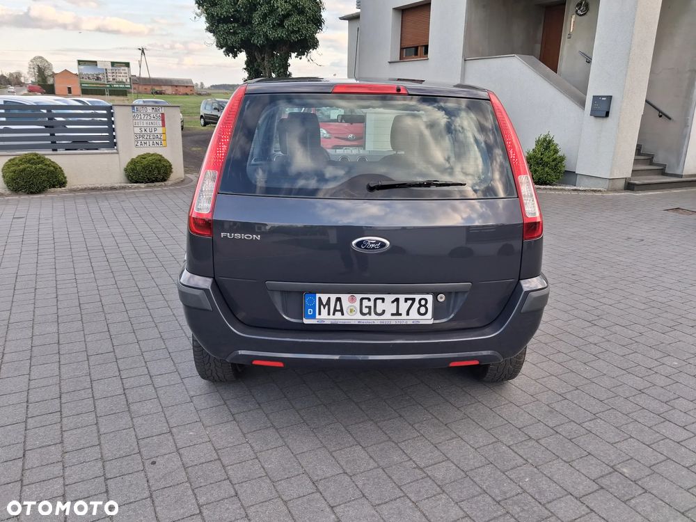 Ford Fusion 1.4 Style - 30