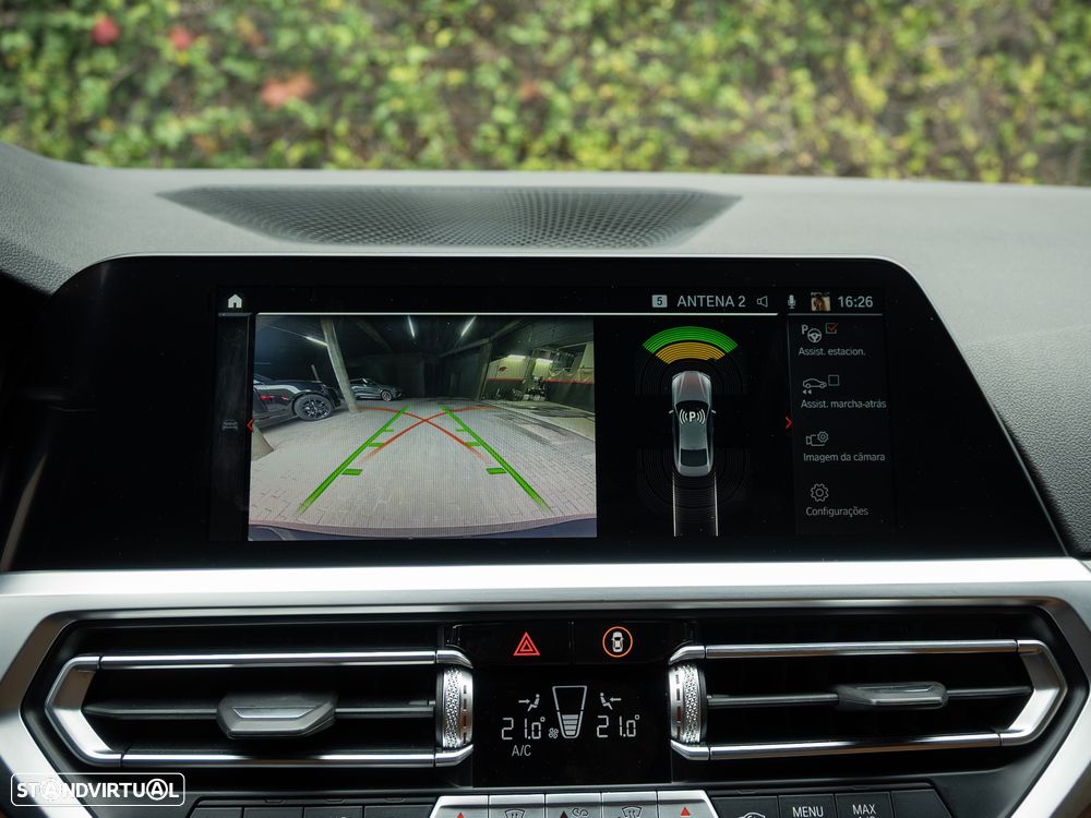 BMW 420 d Pack Desportivo M Auto - 48