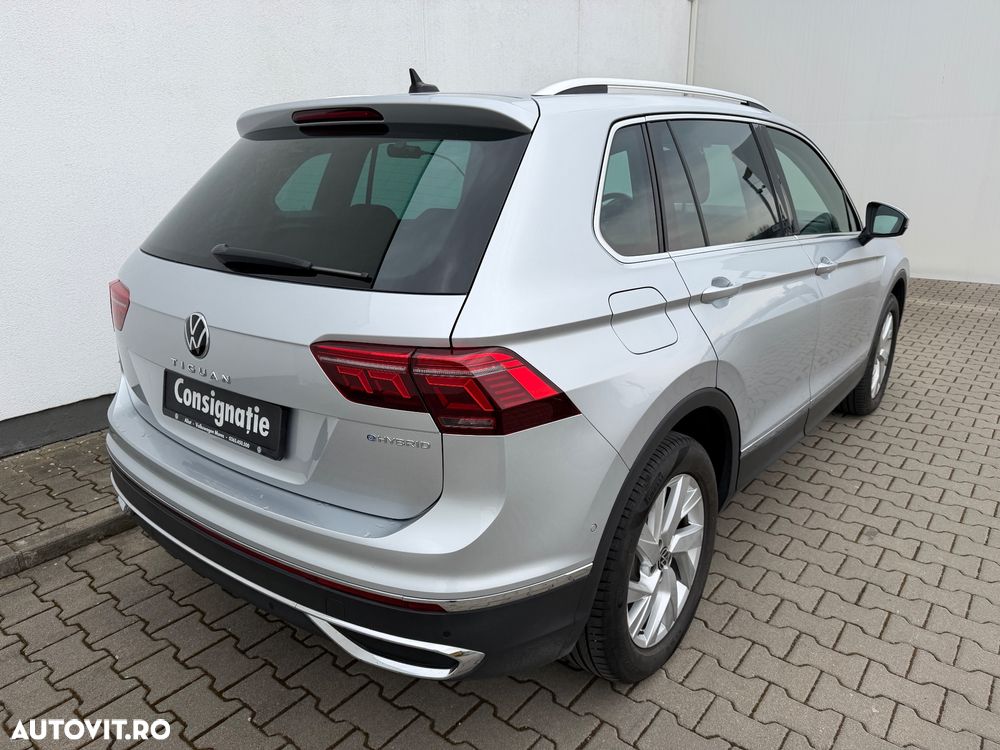 Volkswagen Tiguan - 5