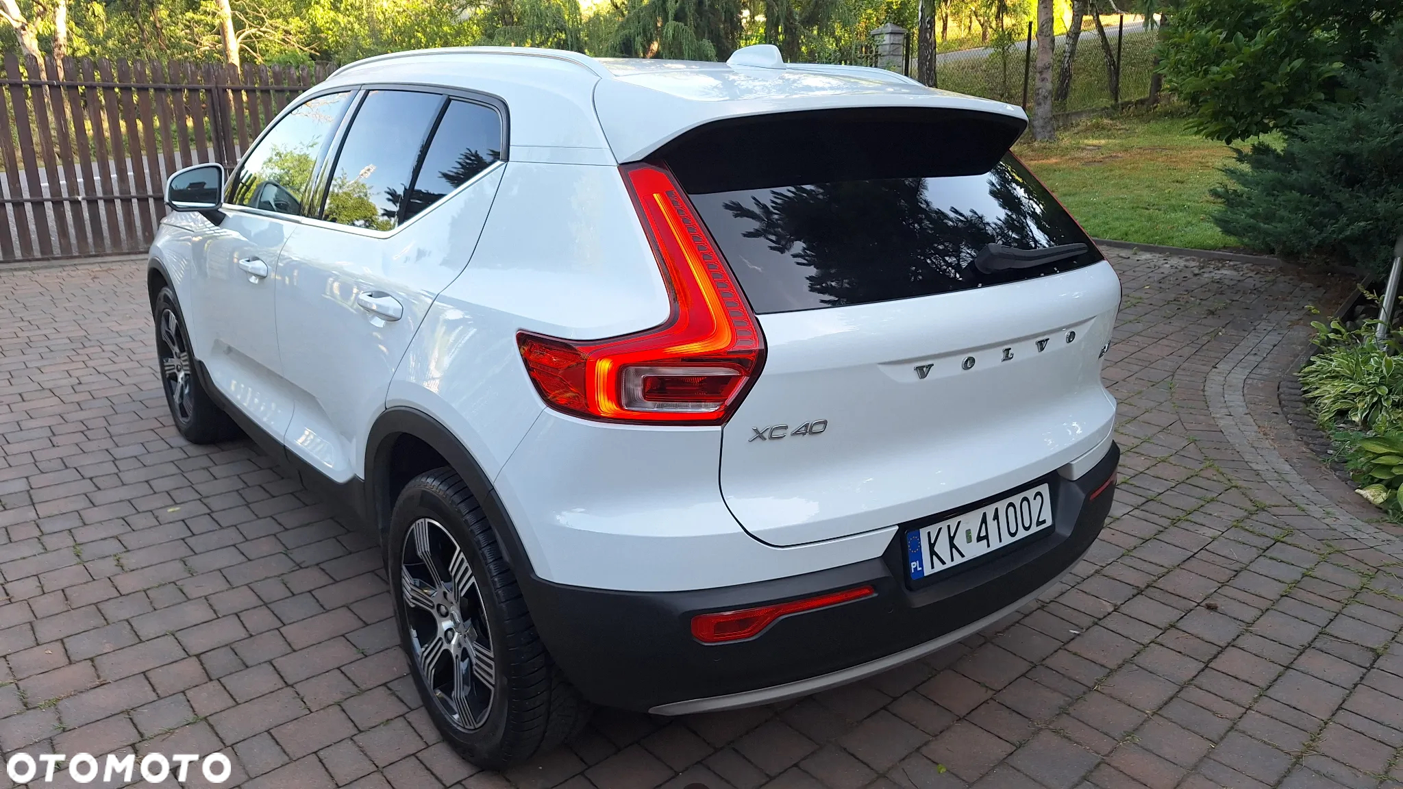 Volvo XC 40 B4 B AWD DKG Inscription - 27