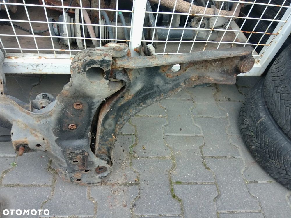 FORD MAVERICK MAZDA TRIBUTE SANKI PRZOD TRAWERS LOZE STAN DB KOMPLET ROZNE INNE CZESCI - 2