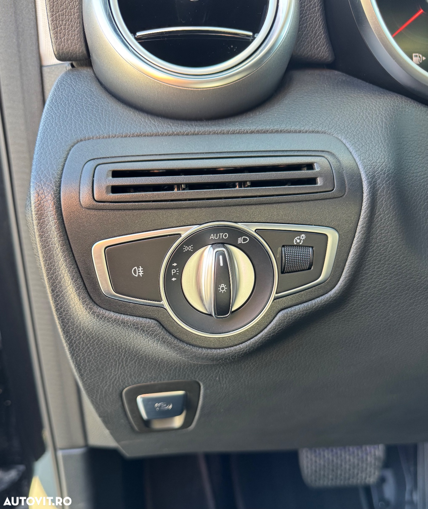 Mercedes-Benz GLC 200 4MATIC - 12