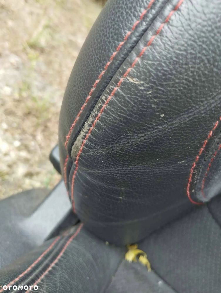 komplet foteli alcantara z czerwoną nitką ford mondeo mk4 - 5