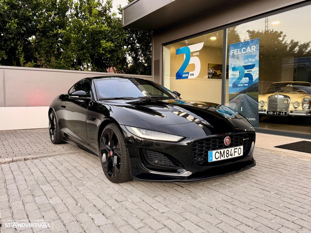 Jaguar F-Type 2.0 i4 R-Dynamic Black - 1