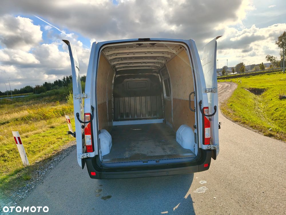 Renault Master - 16