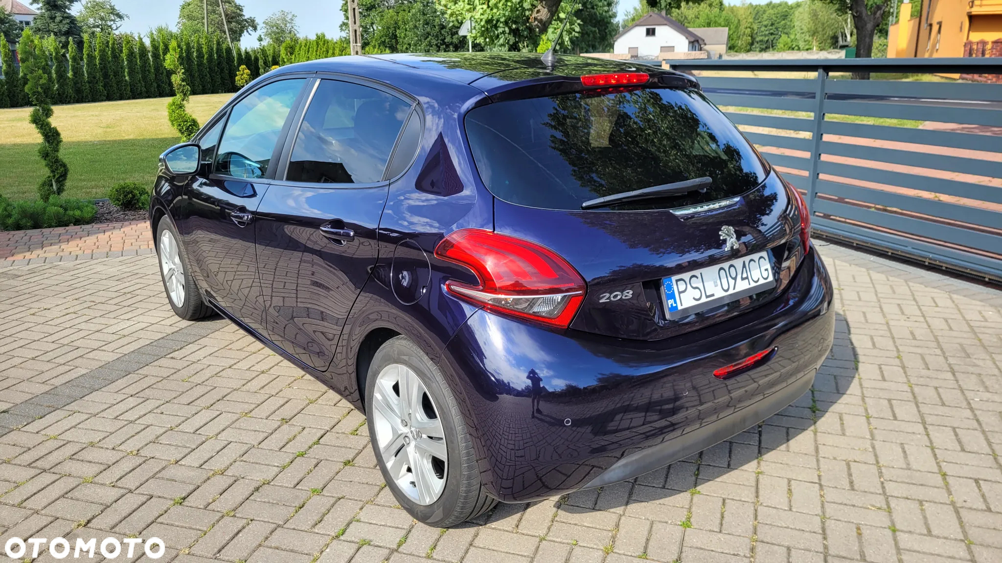 Peugeot 208 1.2 PureTech Style - 3