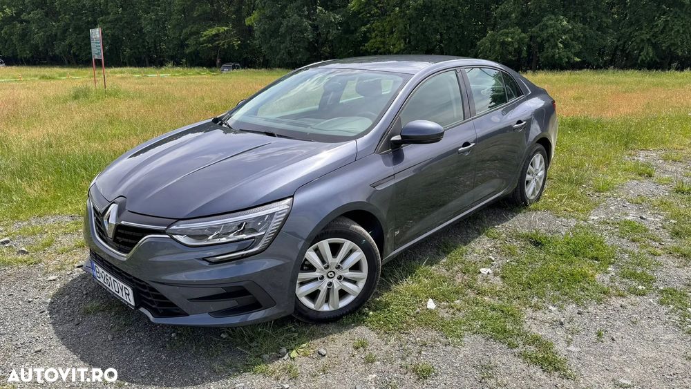 Renault Megane TCe 140 GPF Life - 1