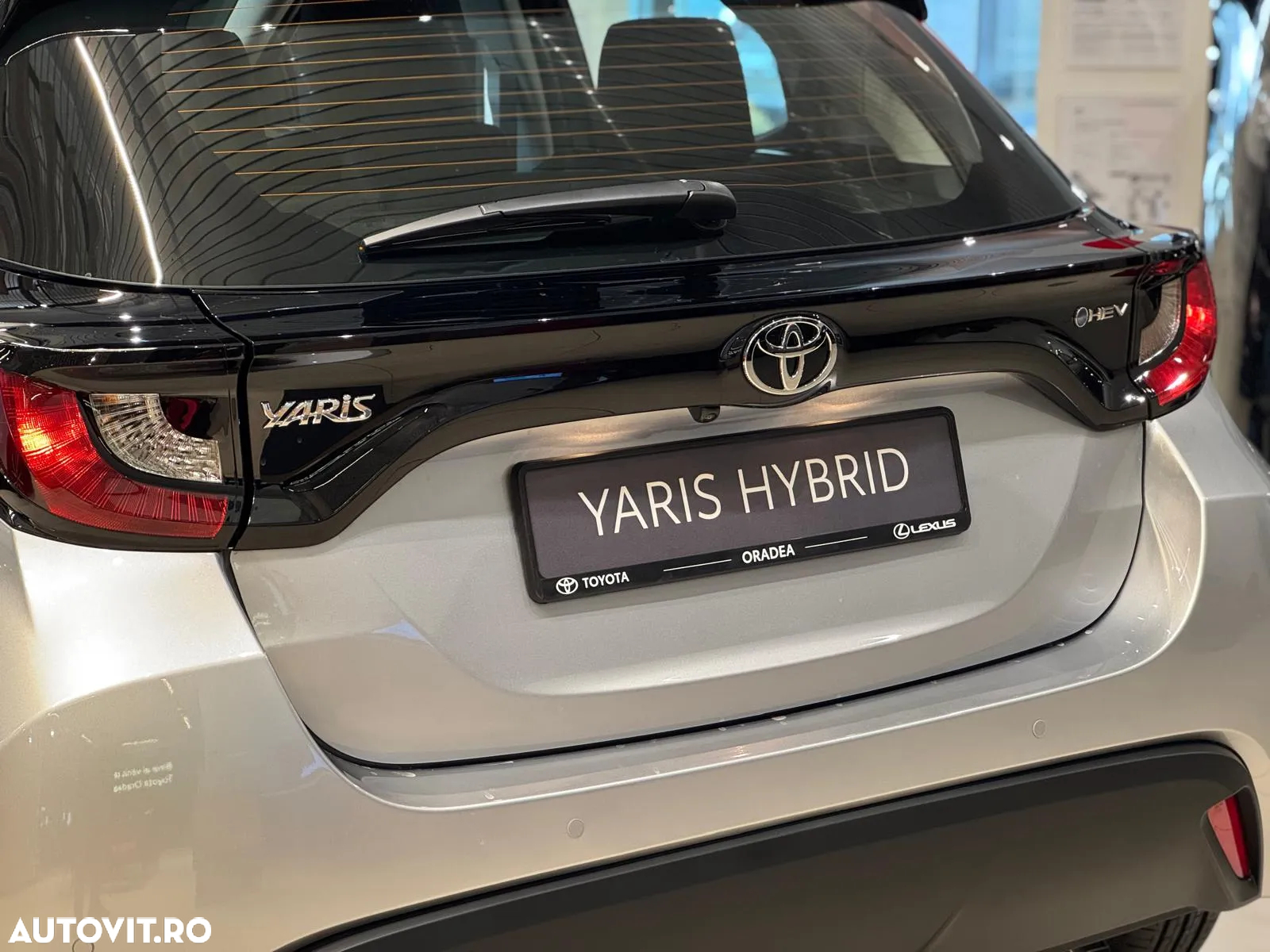 Toyota Yaris 1.5 VVT-i HSD Active - 7
