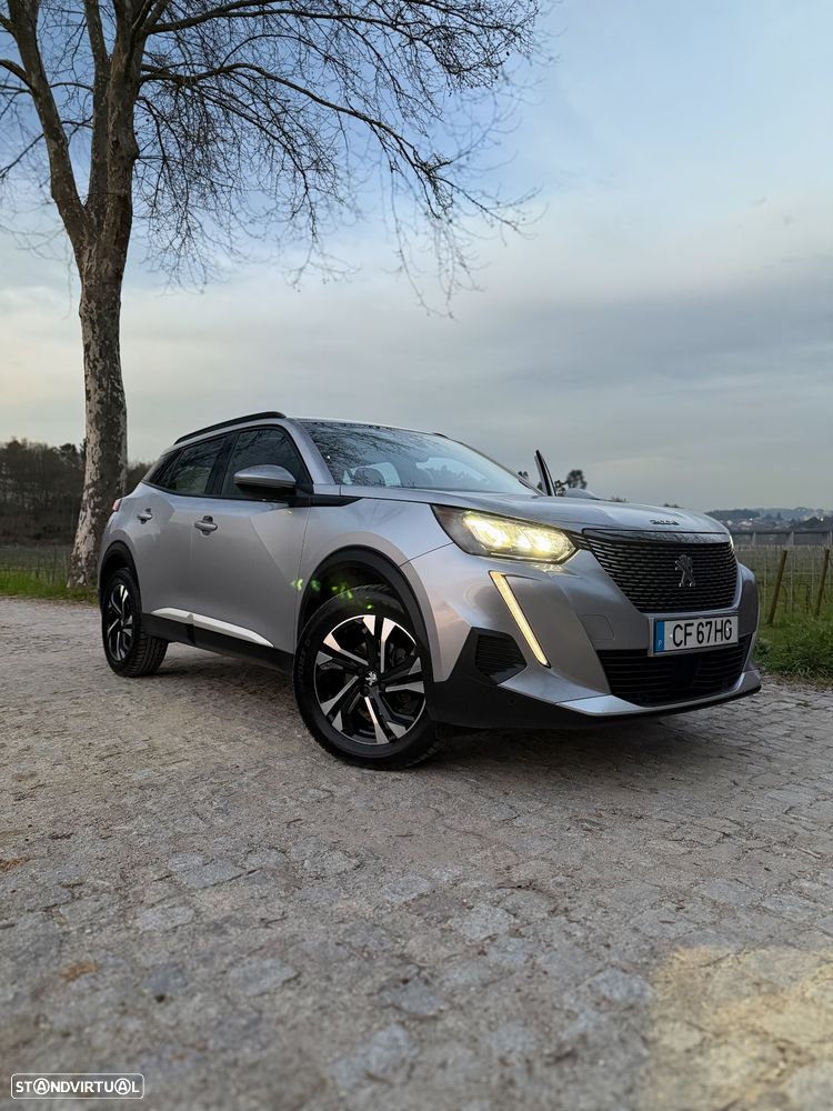 Peugeot 2008 PureTech 130 Allure - 5