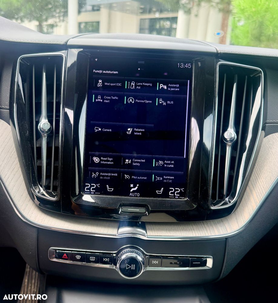 Volvo XC 60 B4 D AWD Geartronic Inscription - 12
