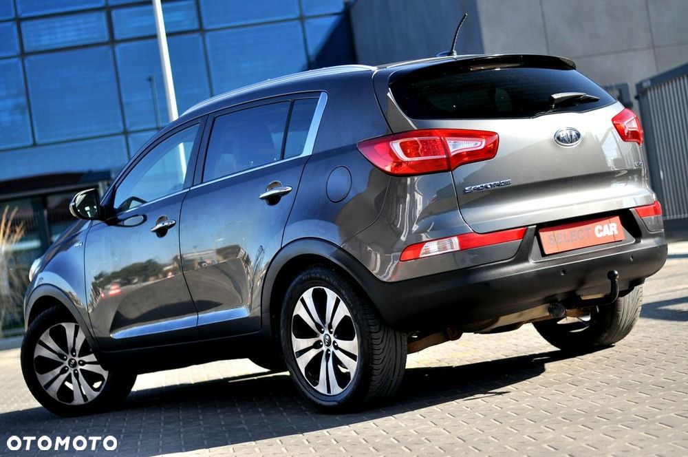 Kia Sportage 2.0 CRDI 4WD Automatik Spirit - 2