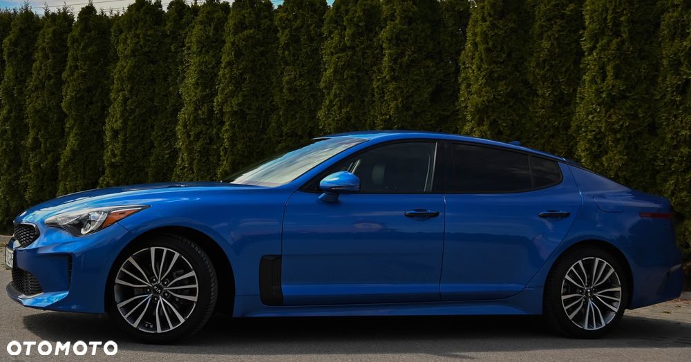 Kia Stinger - 14