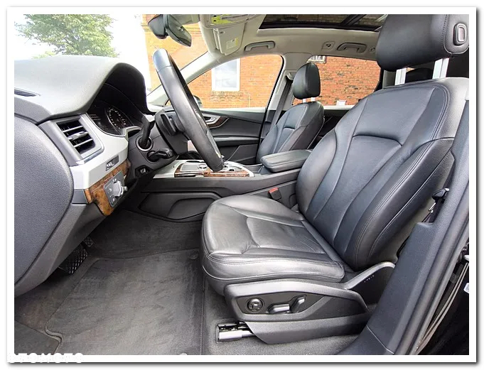 Audi Q7 - 30