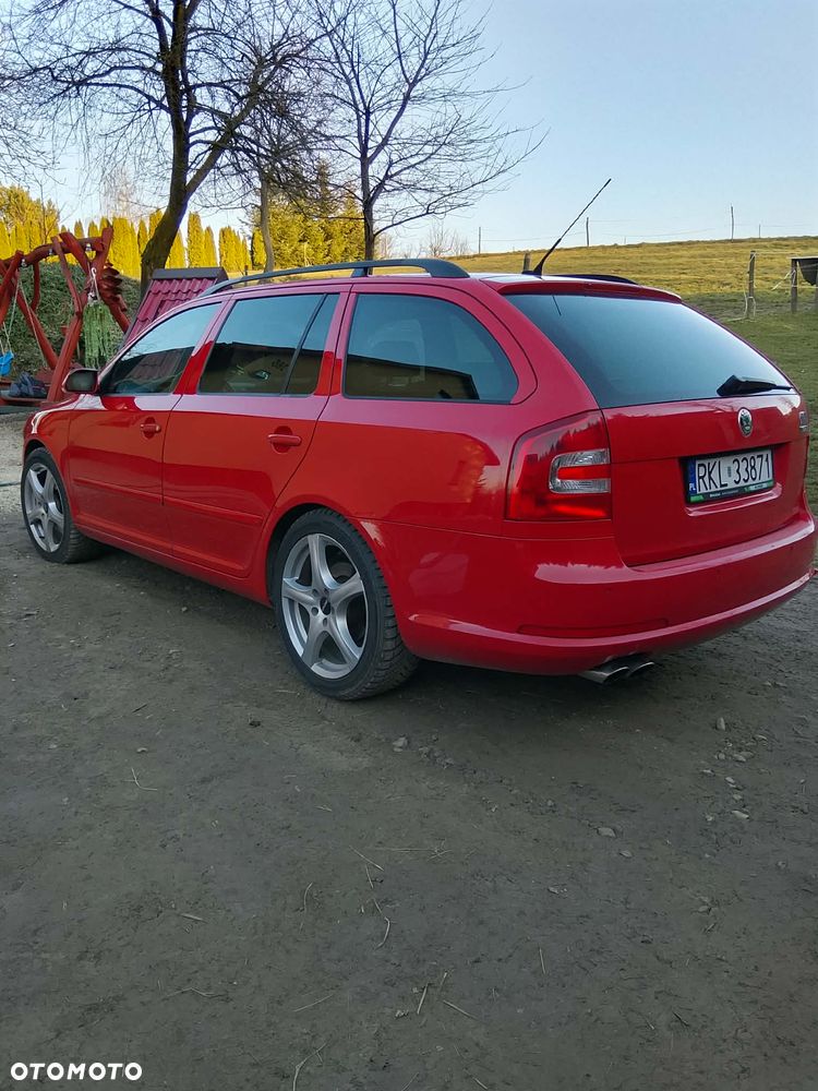 Skoda Octavia 2.0 TDI RS - 2