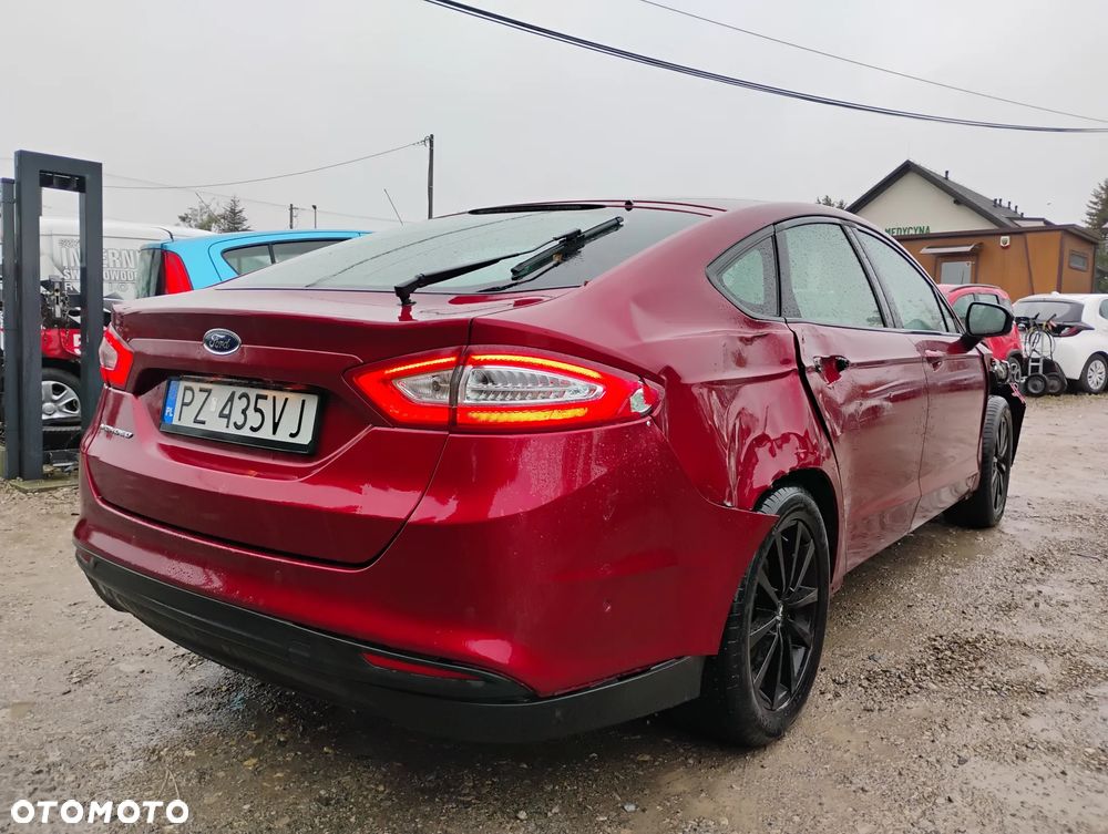 Ford Mondeo 2.0 TDCi Ambiente PowerShift - 3