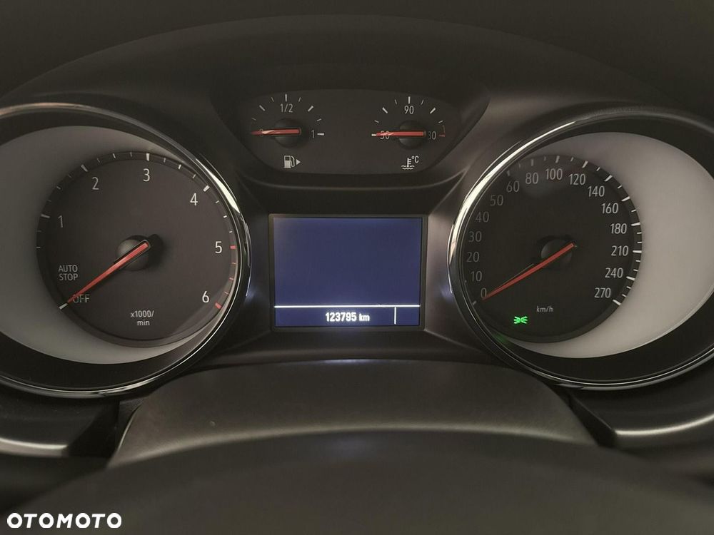 Opel Astra - 16