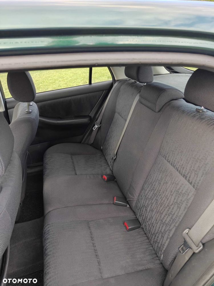 Toyota Corolla 1.4 VVT-i Base - 13
