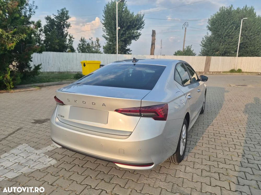 Skoda Octavia 1.5 TSI 115 CP Selection - 3