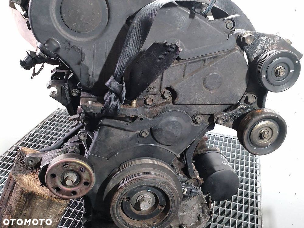 SILNIK TOYOTA COROLLA E12 1CD 2.0 D4D - 10