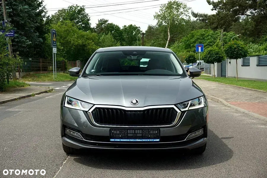 Skoda Octavia 1.5 TSI e-TEC DSG Selection Plus - 17