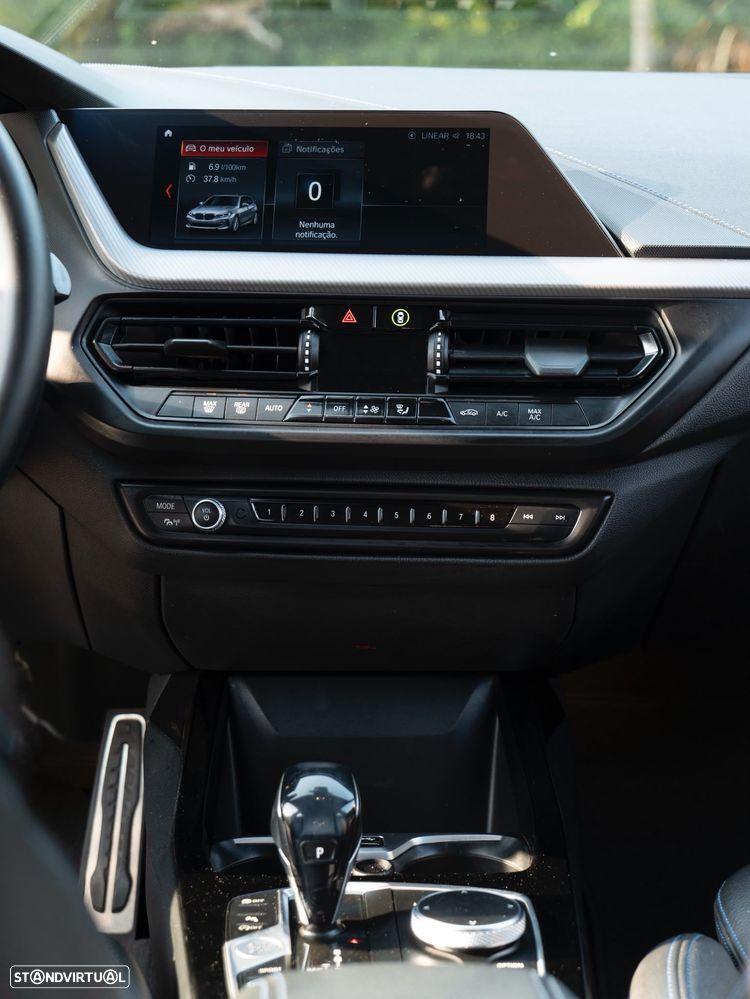 BMW 118 i Pack M Auto - 11
