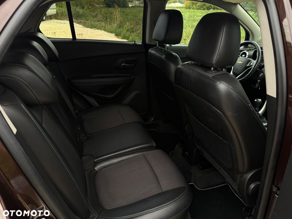 Chevrolet Trax 1.4 T LT AWD - 19