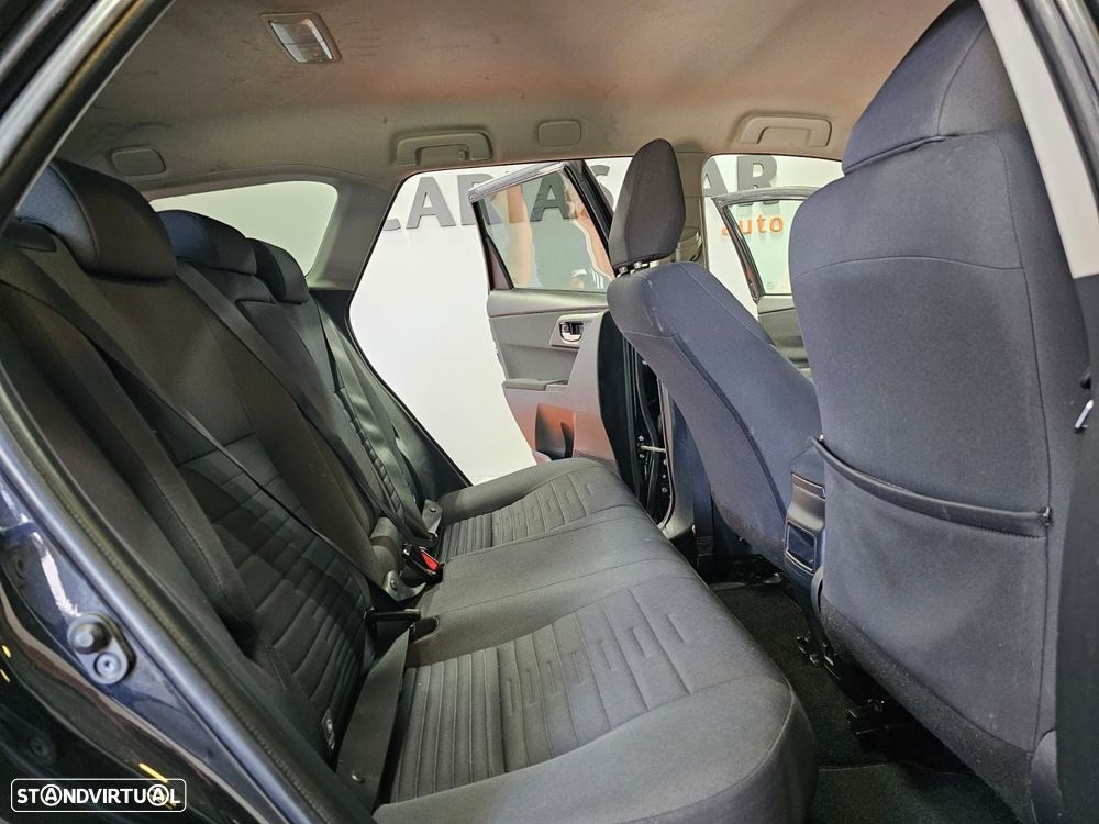 Toyota Auris - 13