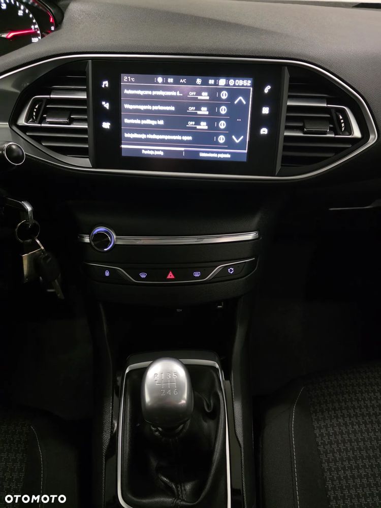 Peugeot 308 - 14