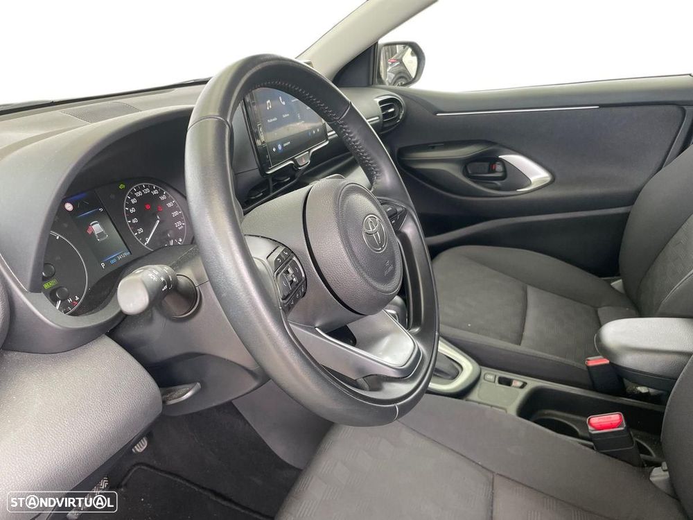 Toyota Yaris - 13