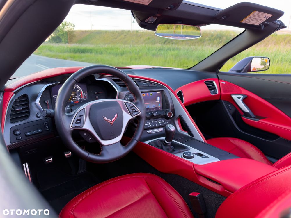 Chevrolet Corvette - 2