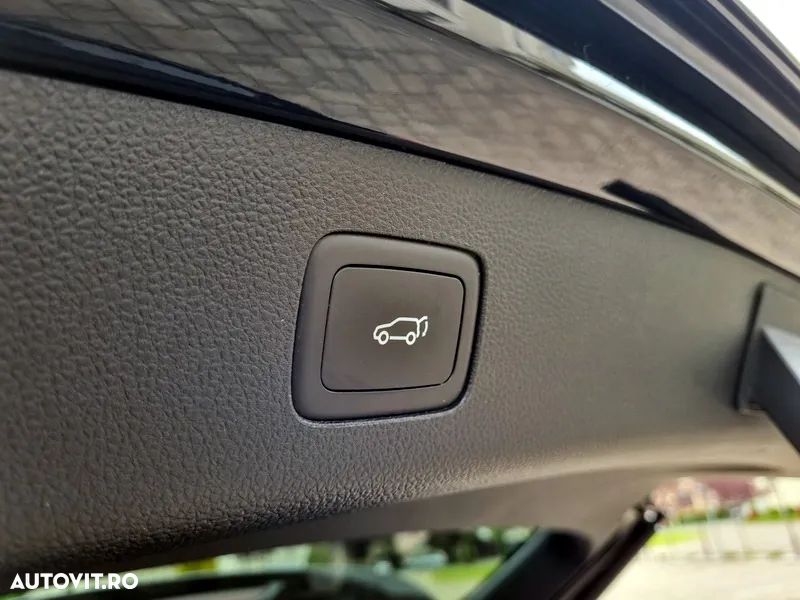 MG EHS 1.5T-GDI PHEV Luxury - 19