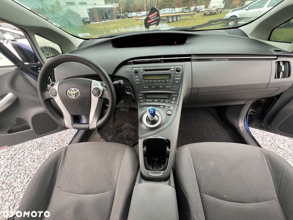 Toyota Prius - 14