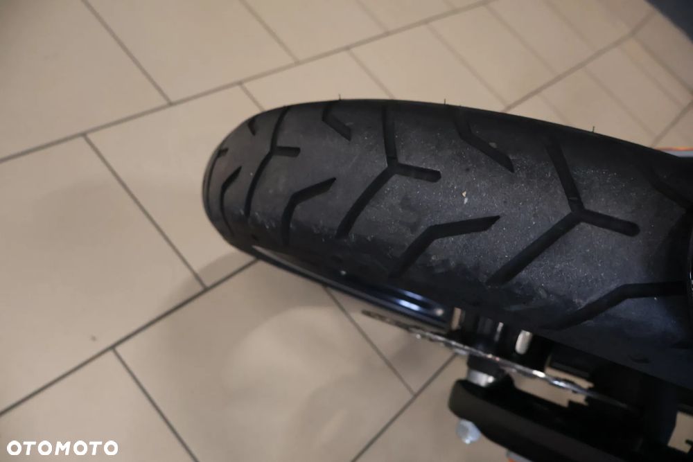 Harley-Davidson FXSB Breakout - 36